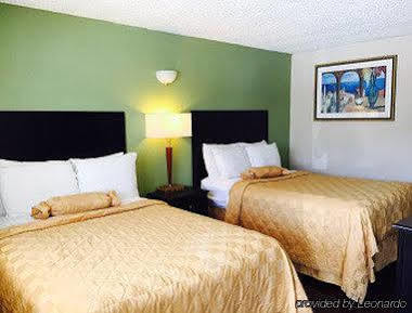 Executive Inn & Kitchenette Suites-Eagle Pass Exterior foto