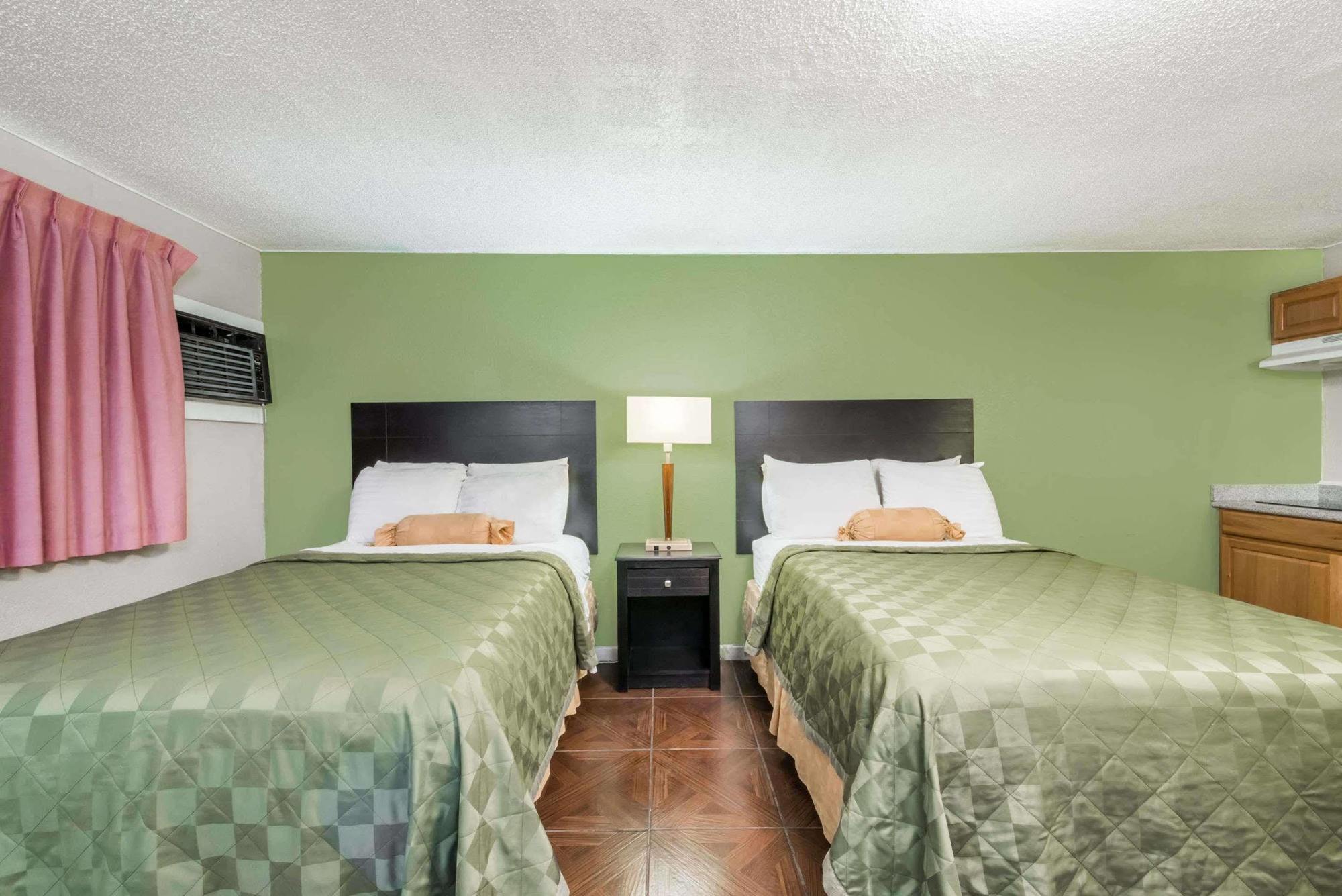 Executive Inn & Kitchenette Suites-Eagle Pass Exterior foto